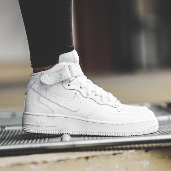 Nike Shoes - Nike Air Force 1 Mid